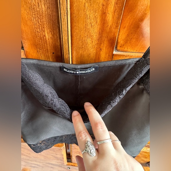 Brandy Melville cropped lace top - Picture 2 of 4